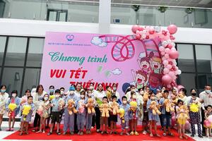 Bệnh viện Đa khoa tỉnh Bắc Giang: Tổ chức chương trình “Vui tết thiếu nhi 1/6” cho các bệnh nhi đang điều trị tại bệnh viện