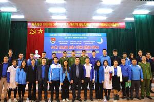 Đoàn thanh niên Bệnh viện Đa khoa tỉnh Bắc Giang tổ chức khám bệnh và cấp phát thuốc miễn phí cho 200 người mù, người cao tuổi trên địa bàn Bắc Giang