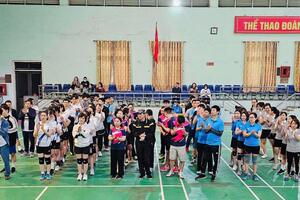 Sôi nổi Giải bóng chuyền hơi viên chức, người lao động Bệnh viện Đa khoa tỉnh Bắc Giang lần thứ nhất năm 2025