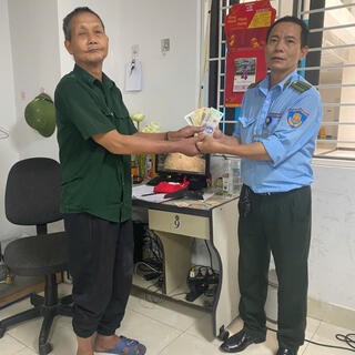 <a href="/tin-tuc-su-kien/tin-tuc-hoat-dong-benh-vien" title="Tin tức Hoạt động bệnh viện" rel="dofollow">TIN TỨC</a>
