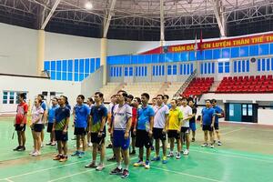 Công đoàn Bệnh viện Đa khoa tỉnh Bắc Giang: tổ chức thành công giải thi đấu cầu lông BVĐKTBG năm 2022